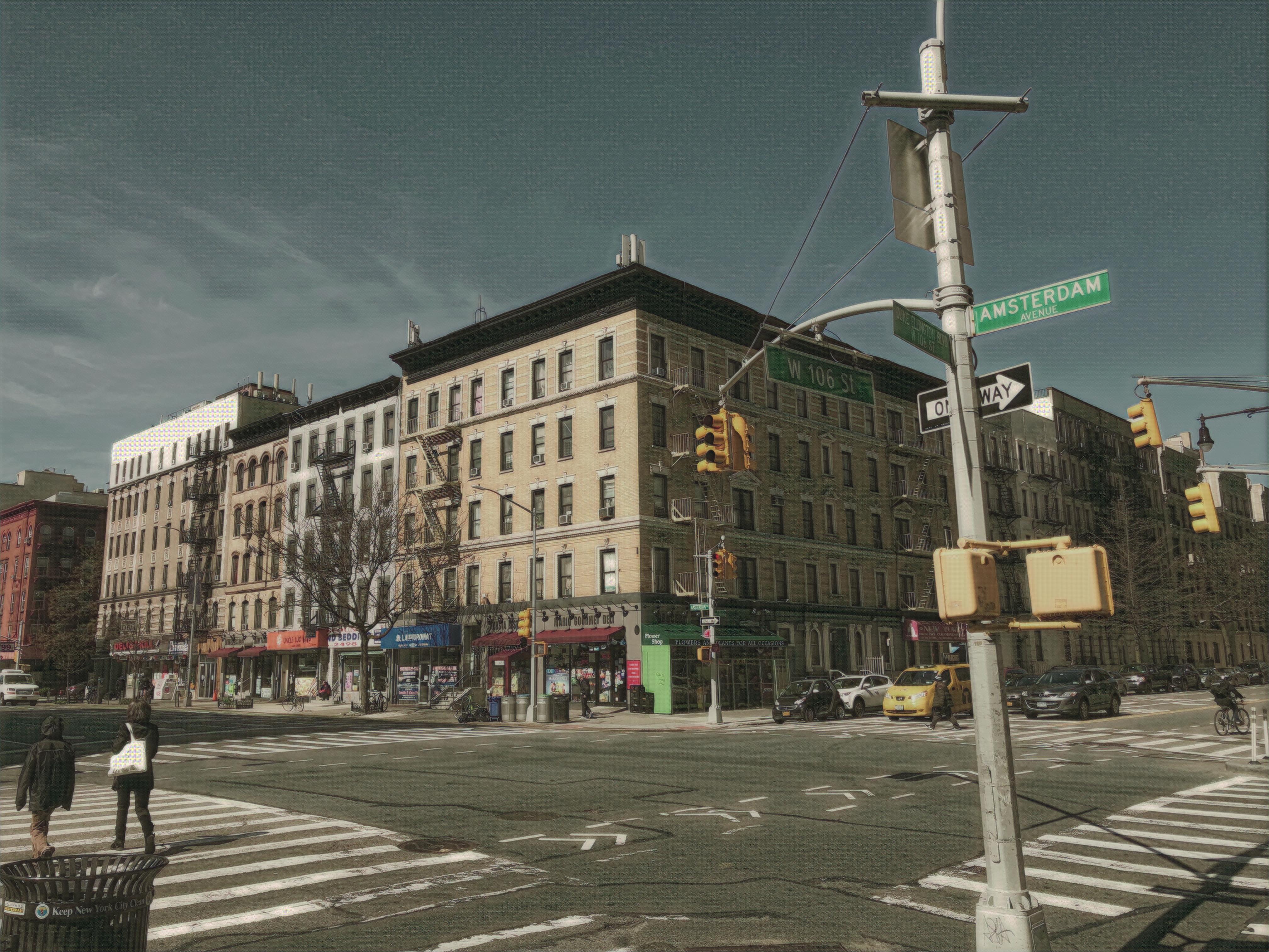 Black Cars at the Top and Bottom of the NYC Experience